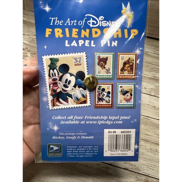 NIP Disney USPS Stamps Friendship Lapel Pins - Lot of 4 RARE! RETIRED! - Picture 10 of 14